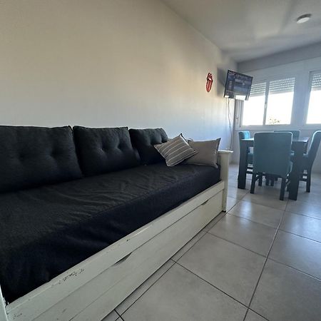 Departamento Por Dia Para 4 Personas Con Cochera Cubierta En Bahia Blanca Exterior photo