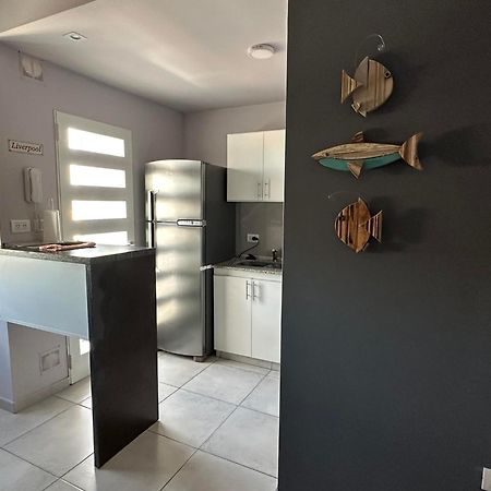 Departamento Por Dia Para 4 Personas Con Cochera Cubierta En Bahia Blanca Exterior photo